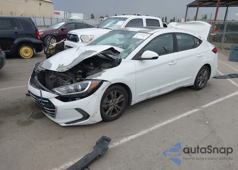 2018 Hyundai Elantra Value Edition z USA, uszkodzony, nr VIN 5NPD84LF9JH271077